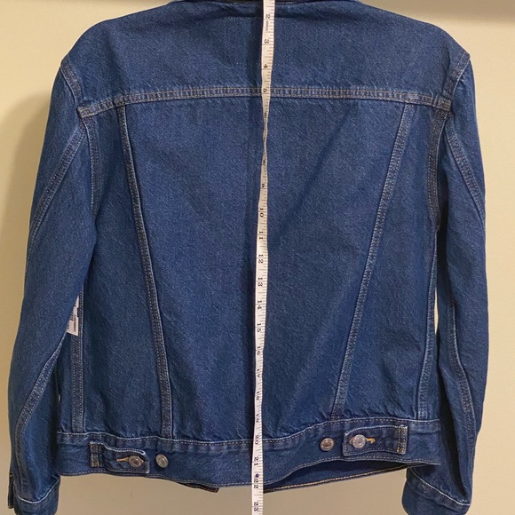 Levi’s Jean jacket denim XS, once loved - Picture 3 of 9